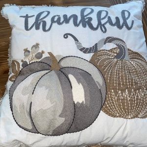 NWT Harvest Pillow Fall Country